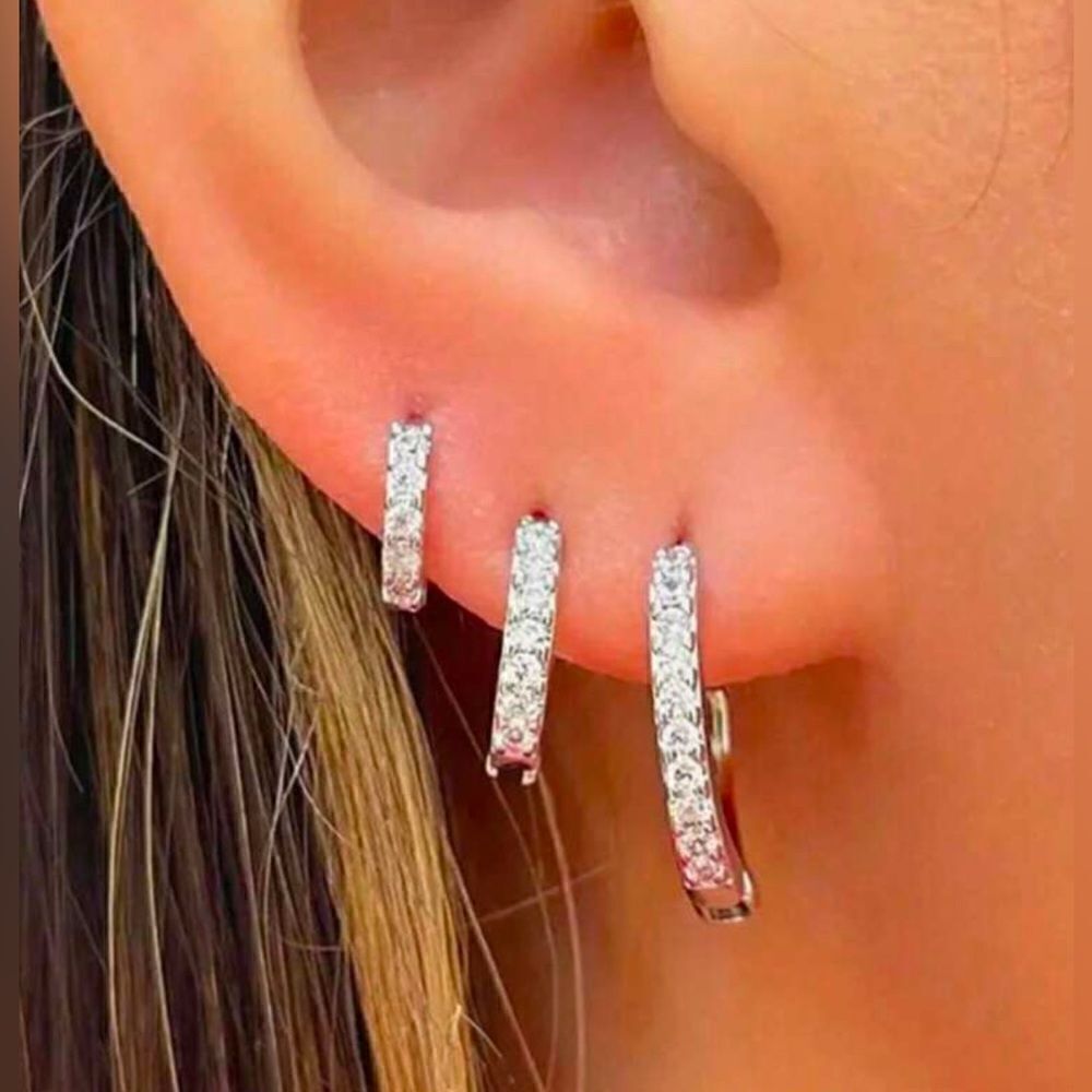 Diamond hoop earrings S814